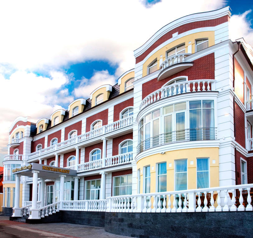 Hotel Grand Palace Svetlogorsk Exterior foto